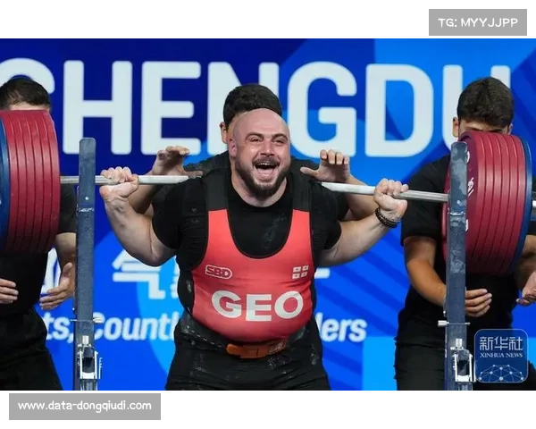 沃尔科夫判胜引争议排名不变 重量级传统力量依旧稳固 沃尔科夫判胜引争议排名不变 重量级传统力量依旧稳固