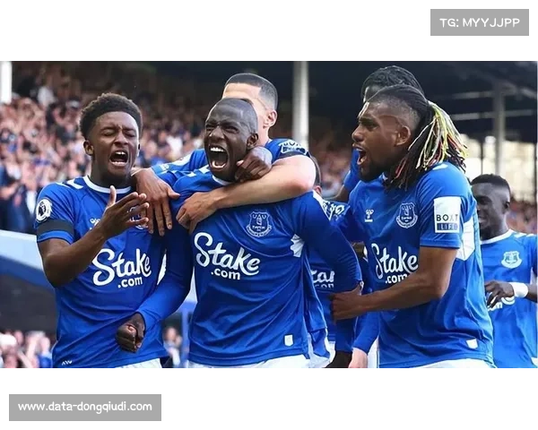 曼联主场0-1不敌十人埃弗顿,表现遭批 曼联主场0-1不敌十人埃弗顿,表现遭批